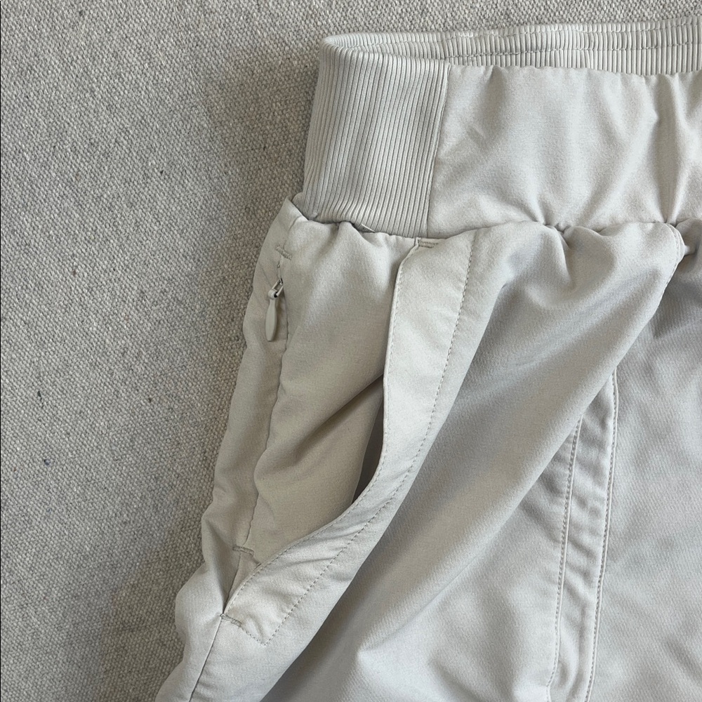 Women's Elastic-Waist Cream Shorts with Front Pockets - Picture 3 of 10